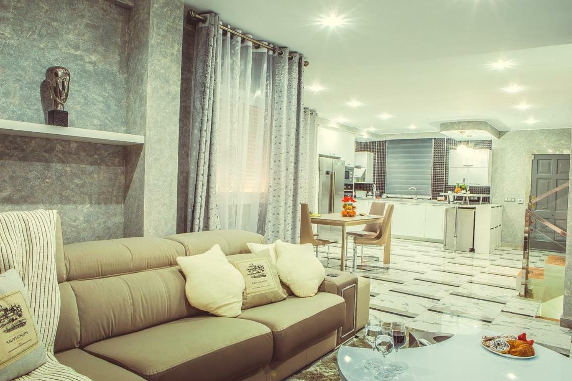 Cosy Townhouse In Costa Adeje Appartamento Costa Adeje  Esterno foto